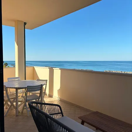 Almare - Attico Sul Mare *
