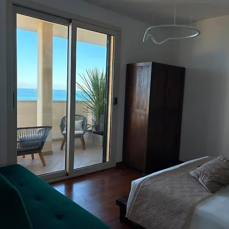 Almare - Attico Sul Mare Appartement